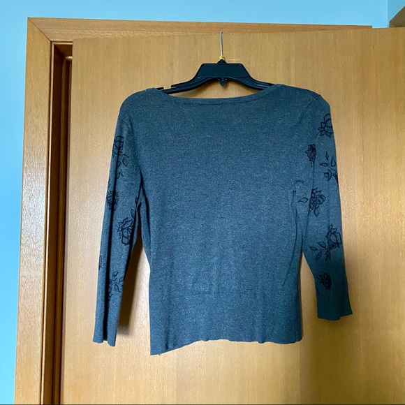 White House Black Market 3/4 Sleeve Cardigan - Picture 2 of 8